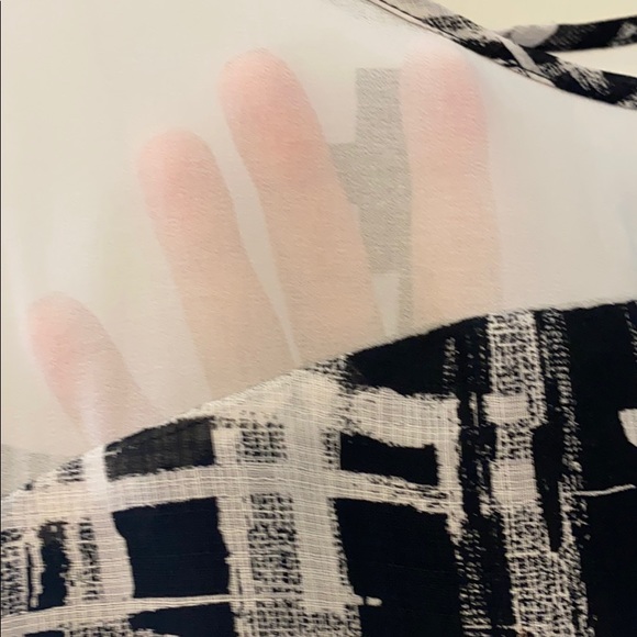 Flowy tank top - Picture 3 of 8